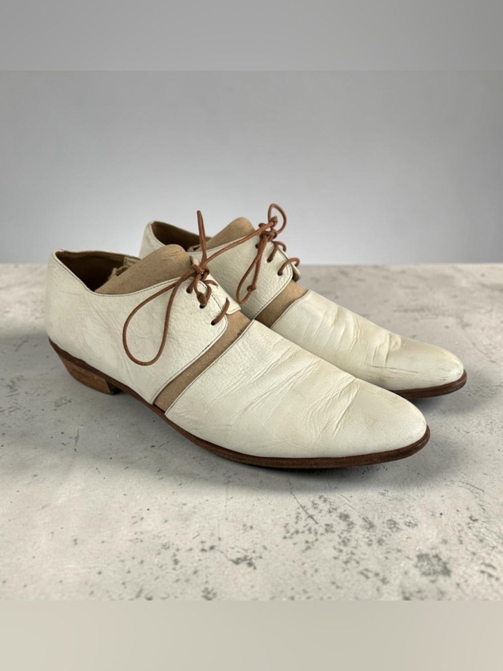 Vintage Modern Vice Lace Up Leather Women’s Cutout Oxfords